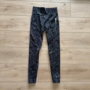Black leopard print gymshark athletic legging size small